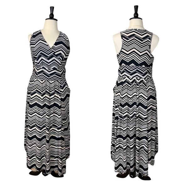French Connection NEW Black Tan Chevron Surplice Wide Waistband Maxi Dress 1X - Picture 11 of 11